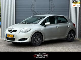 Toyota Auris (2006 - 2012)