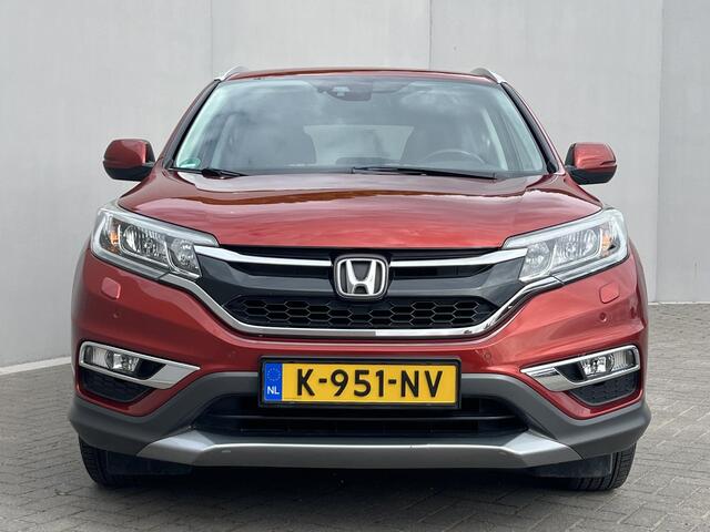Honda CR-V 2.0 Comfort / Trekgewicht 1.700KG / Voorstoelen Verwarmd / Airco / Navigatie /  Start-Stop Systeem / 17'' Lichtmetalen Velgen / Cruise Control / 