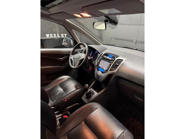 Hyundai IX20 1.6i i-Catcher | Pano | Camera | Leder | Navi | Cruise |