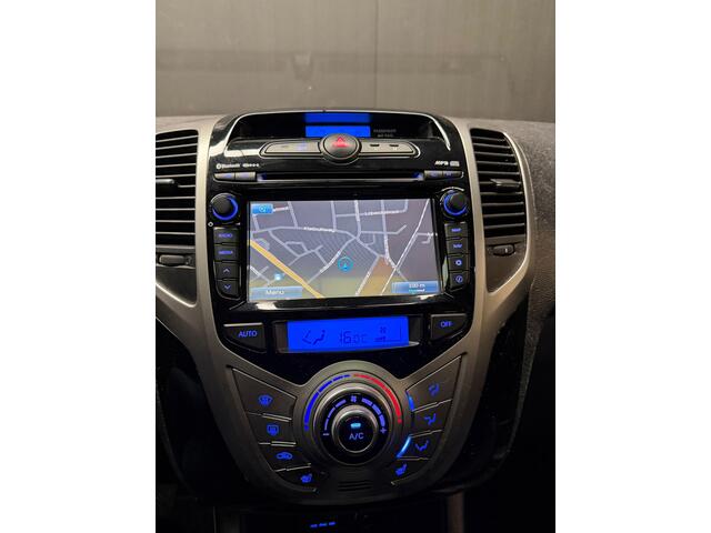 Hyundai IX20 1.6i i-Catcher | Pano | Camera | Leder | Navi | Cruise |