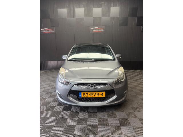 Hyundai IX20 1.6i i-Catcher | Pano | Camera | Leder | Navi | Cruise |