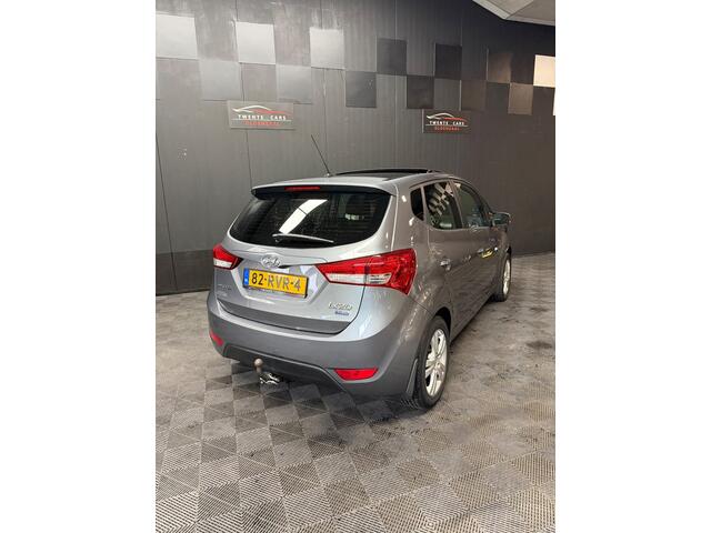 Hyundai IX20 1.6i i-Catcher | Pano | Camera | Leder | Navi | Cruise |