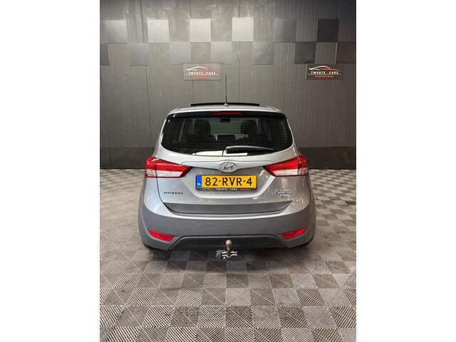 Hyundai IX20 1.6i i-Catcher | Pano | Camera | Leder | Navi | Cruise |