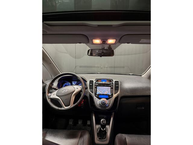 Hyundai IX20 1.6i i-Catcher | Pano | Camera | Leder | Navi | Cruise |