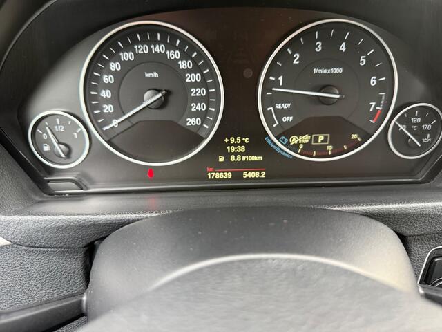 BMW 3-Serie 320i Executive