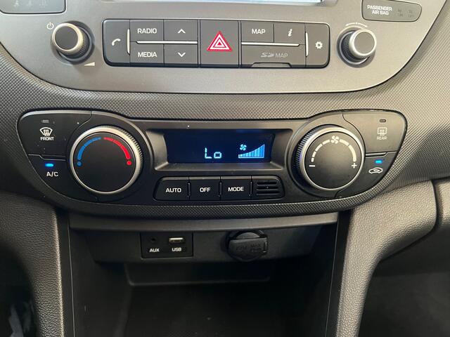 Hyundai I 10 1.0i Go 2017 NAVI | CARPLAY | CLIMA | CRUISE CONTROL | SERVICE PASPOORT / DEALER | NAP | APK |