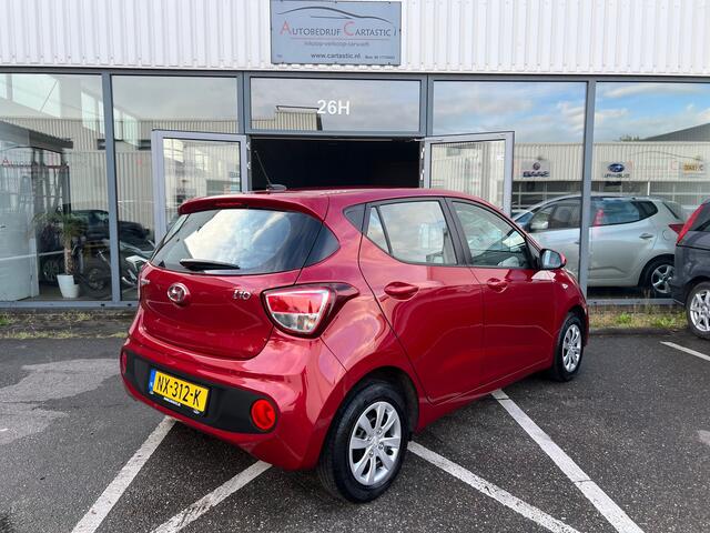 Hyundai I 10 1.0i Go 2017 NAVI | CARPLAY | CLIMA | CRUISE CONTROL | SERVICE PASPOORT / DEALER | NAP | APK |