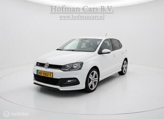 VOLKSWAGEN POLO 1.2 TSI Comfortline 5D 2015 | Clima | Cruise | PDC | NAP | Winterset