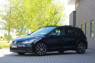 Volkswagen Golf VII