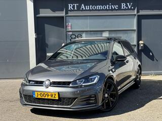 Volkswagen Golf VII