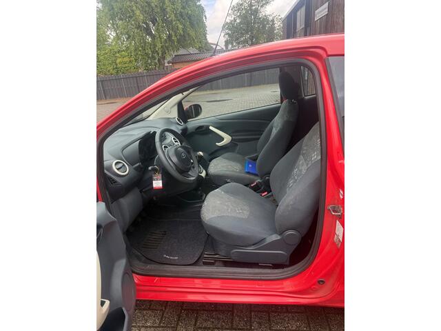 Ford KA 1.2 Champions Edition start/stop |1E EIG| AIRCO| ELEKTRISCHE RAMEN|INRUILKOOPJE}