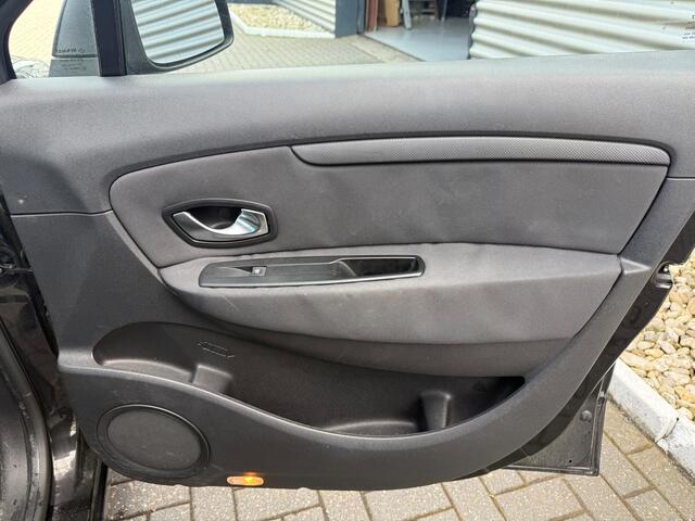 Renault Grand SCENIC 1.4 TCe Parisienne 7p.