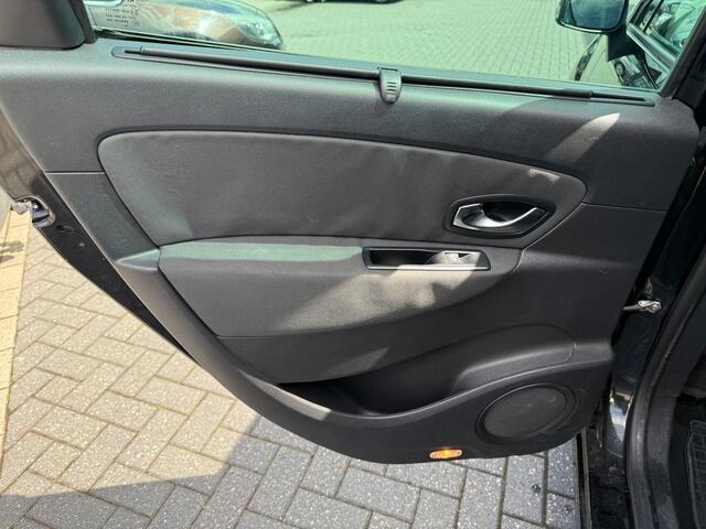 Renault Grand SCENIC 1.4 TCe Parisienne 7p.