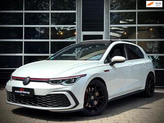 Volkswagen Golf VII
