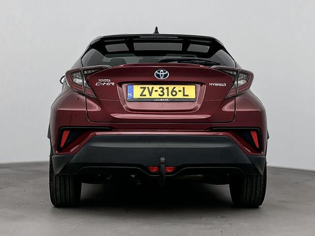 Toyota C-HR 1.8 Hybrid Style Bi-Tone Limited | Trekhaak | Stoelverwarming | Navigatie | Blind Spot |