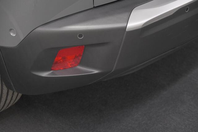 Peugeot E-2008 EV GT 50 kWh | 11 KW Laadfunctie | 360 Camera | Dodehoekdetectie | Apple Carplay | SOH=100%
