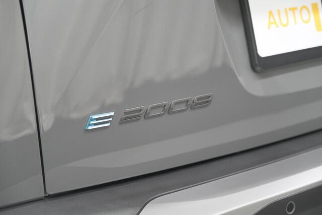 Peugeot E-2008 EV GT 50 kWh | 11 KW Laadfunctie | 360 Camera | Dodehoekdetectie | Apple Carplay | SOH=100%