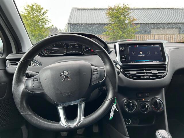 Peugeot 208 1.2 Allure | Lage km-stand | Rijklaar| Navi | Cruise | Airco | LM velgen| Carplay | e APK|Keurig onderhouden