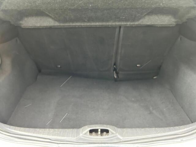 Peugeot 208 1.2 Allure | Lage km-stand | Rijklaar| Navi | Cruise | Airco | LM velgen| Carplay | e APK|Keurig onderhouden