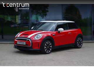 MINI Electric Mini MINI Yours 33 kWh 184 PK, SOH 100%, Leder, Panoramadak, Navigatie, Stoelverwarming