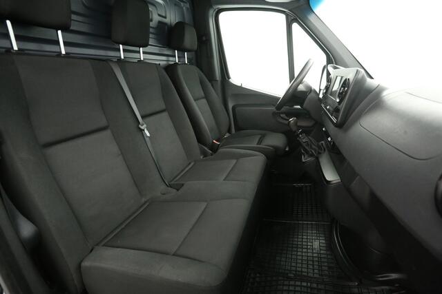 Mercedes-Benz Sprinter 314 2.2 CDI L2H2 | Airco | Camera | Cruise | 3 Zits | Trekhaak | Carplay