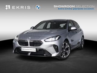 BMW 1-SERIE 120 | M Sportpakket | Stuurwielrand verwarmd | Comfort Access | Achteruitrijcamera | Stoelverwarming | 18''