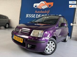 FIAT PANDA 1.2 Active / bj.2010 / kleur : paars / panoramadak / trekhaak / NAP met 124302 km.en APK tot 05/2027 / zeer zuinig !!