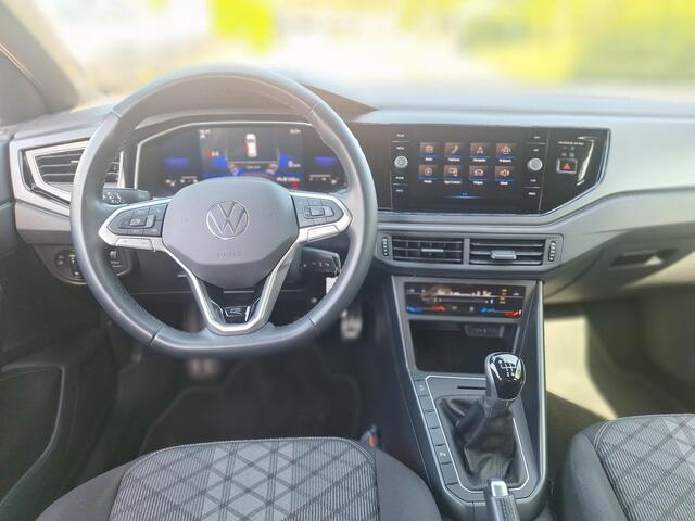 Volkswagen Polo 1.0 TSI R-Line App connect / parkeerseonsoren v+a / R-Line ext.