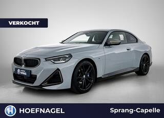 BMW 2-SERIE Coup� M240i xDrive | Camera | Harman/Kardon | HeadUp Display | Trekhaak | Stoelverwarming |