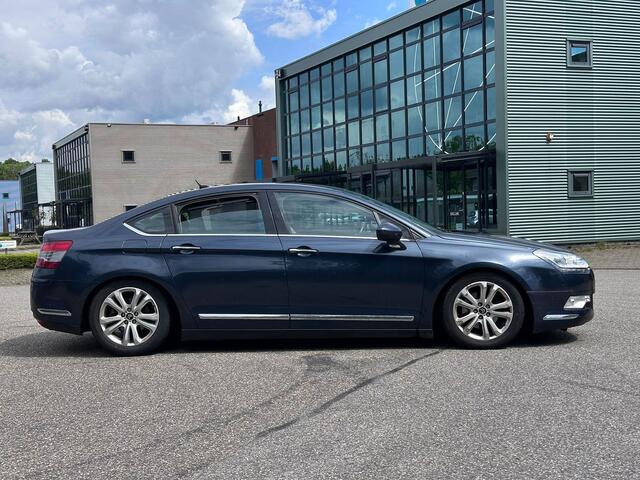 Citroen C5 1.6 THP Exclusive NavigatieNAPCruiseTrekhaakClimaLM velgenParkeersensoren2e eigenaar