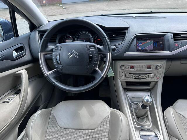Citroen C5 1.6 THP Exclusive NavigatieNAPCruiseTrekhaakClimaLM velgenParkeersensoren2e eigenaar