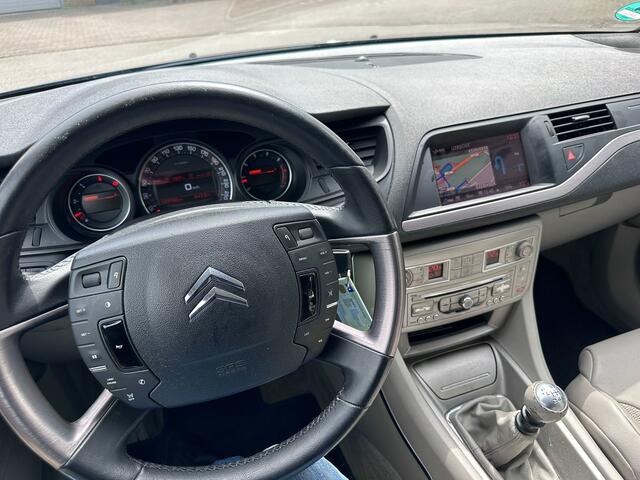 Citroen C5 1.6 THP Exclusive NavigatieNAPCruiseTrekhaakClimaLM velgenParkeersensoren2e eigenaar