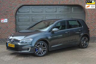 Volkswagen Golf VII