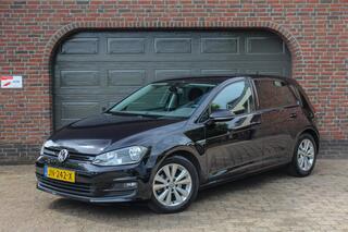Volkswagen Golf VII