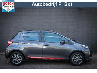 TOYOTA YARIS 1.5 Hybrid Design Net binnen - Nu al te bezichtigen