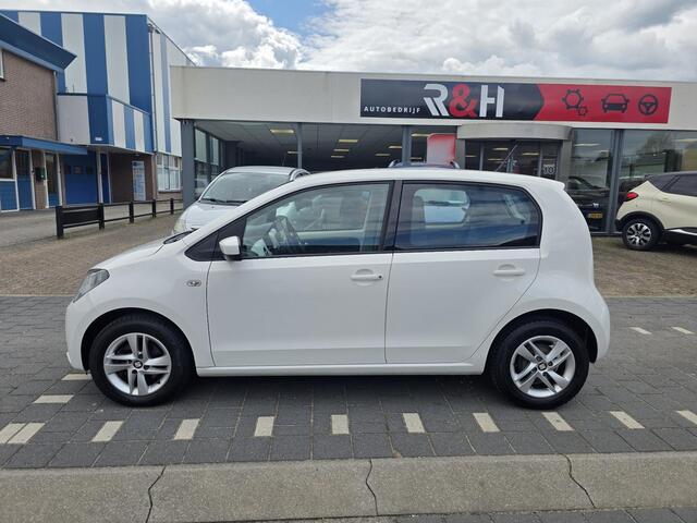 Seat MII 1.0 Style Dynamic 5 deursw, airco, navigatie, stoelverwarming, pdc, cruise control