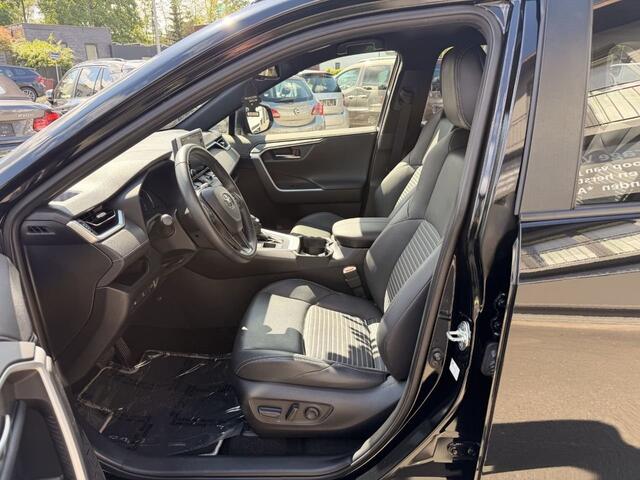 Toyota RAV4 Hybrid 4x2 BLACK EDITION NAVI CRUISE LEDER