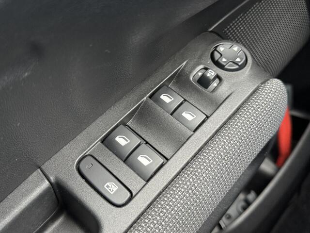 Citroen C3 Aircross 1.2 PT 110 Shine | Parkeercamera | Navi | Apple Carplay | Prijs is rijklaar