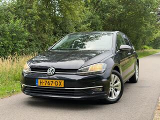 Volkswagen Golf VII