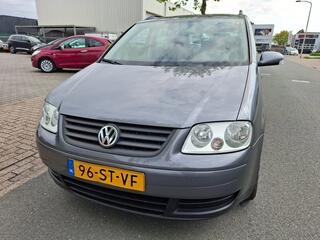 Volkswagen Touran (2003 - 2010)