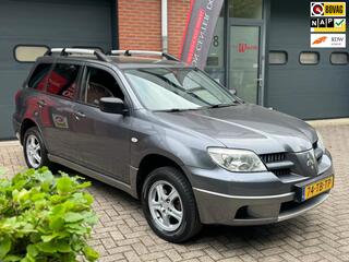 MITSUBISHI OUTLANDER SPORT 2.0 Invite|Elek.pakket|Trekhaak|Inruilkoopje|Hoge instap|Pioneer|Climate|NAP|APK|BOVAG Erkend