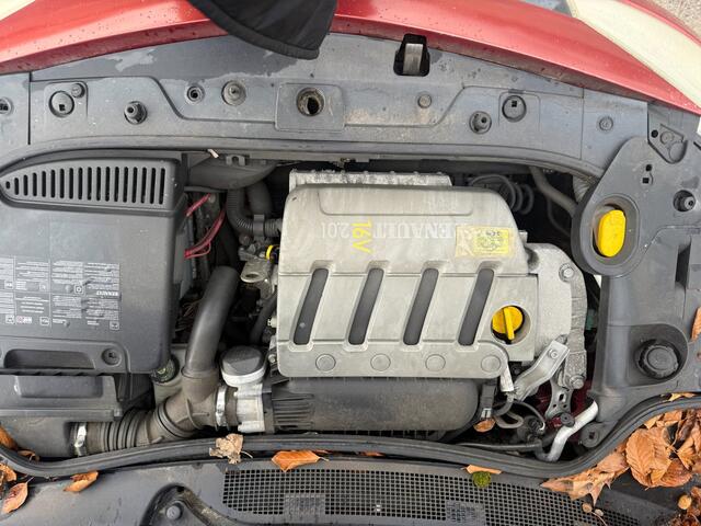 Renault Megane Coup�-Cabriolet 2.0-16V Airco | Nwe APK