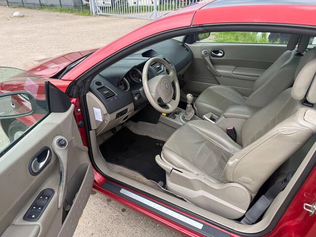 Renault Megane Coup�-Cabriolet 2.0-16V Airco | Nwe APK