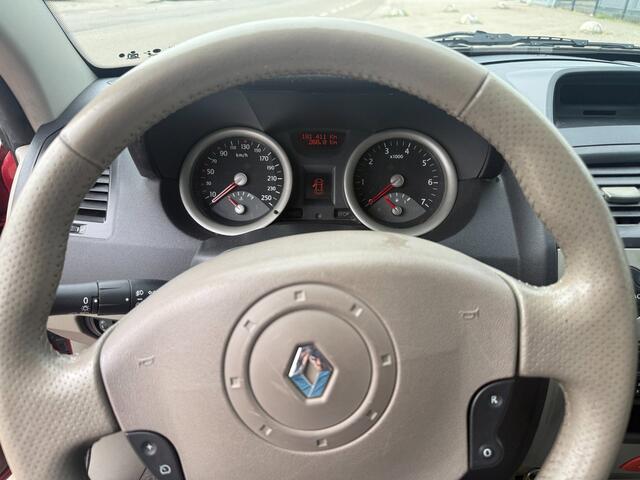 Renault Megane Coup�-Cabriolet 2.0-16V Airco | Nwe APK