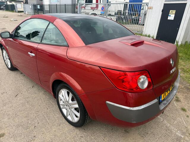 Renault Megane Coup�-Cabriolet 2.0-16V Airco | Nwe APK