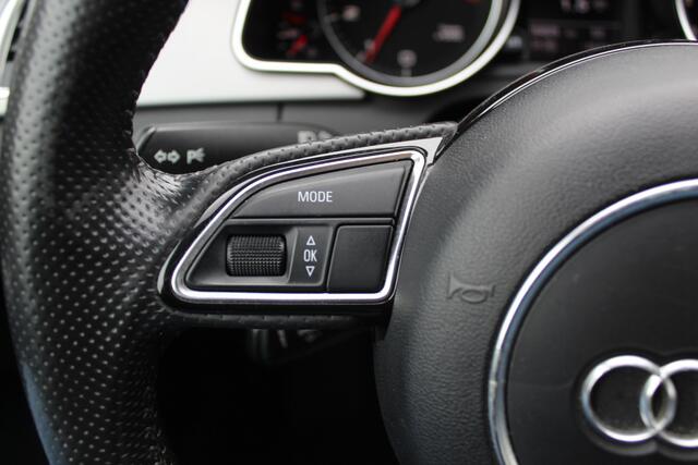 Audi A5 Sportback 1.8 TFSI S Edition / Navigatie / Parkeerhulp achter / 18'' / Half leder / Sportstoelen / Xenon / Cruise Control