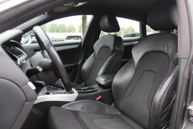 Audi A5 Sportback 1.8 TFSI S Edition / Navigatie / Parkeerhulp achter / 18'' / Half leder / Sportstoelen / Xenon / Cruise Control
