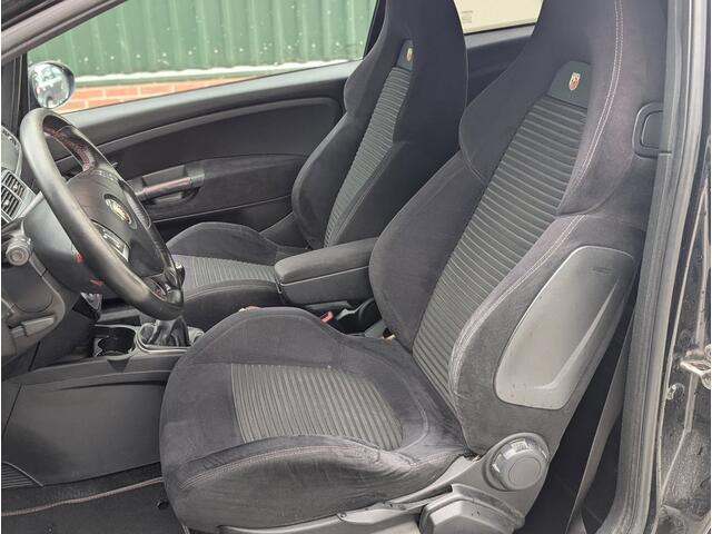 Fiat Grande PUNTO 1.4-16V Originele Abarth  Apk