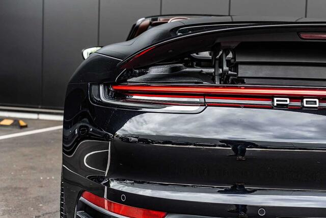 Porsche 992 Carrera 4 Cabrio | Stoelventilatie | 360 | Keyless