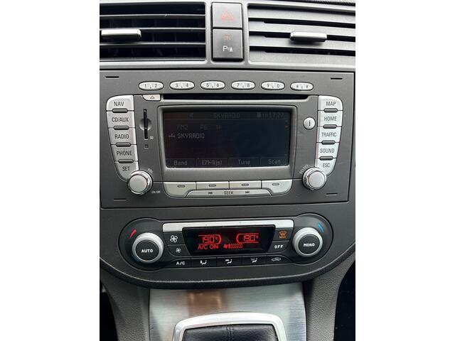 Ford C-MAX 1.8-16V Titanium Flexifuel/Zeer goed onderhouden/Luxe uitvoering/NL